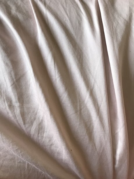 Naakte gelekte OnlyFans-foto van Naturally Naughty