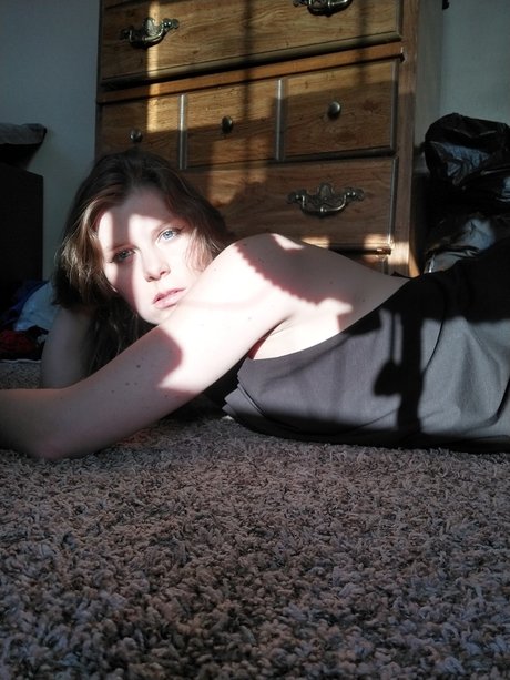Naakte gelekte OnlyFans-foto van Natasha
