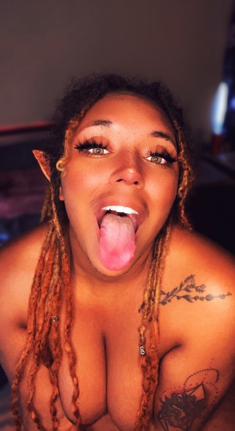   Lexi 