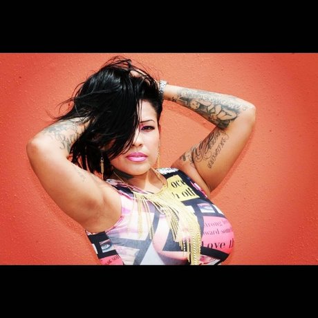 Naakte gelekte OnlyFans-foto van Crystal Caine