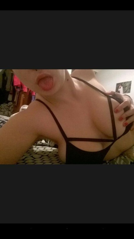 Naakte gelekte OnlyFans-foto van Costnz