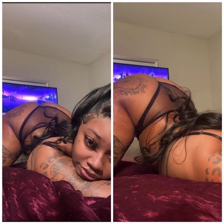 Naakte gelekte OnlyFans-foto van Inknympho