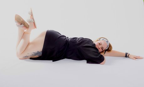 Naakte gelekte OnlyFans-foto van Naughtyy Duchess