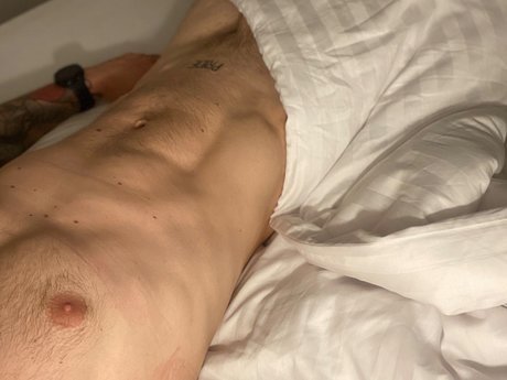 Naakte gelekte OnlyFans-foto van Coxxyboys