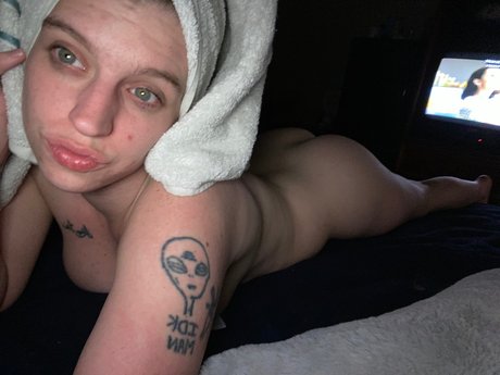Naakte gelekte OnlyFans-foto van Kasey 