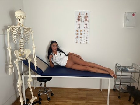 Naakte gelekte OnlyFans-foto van Angie