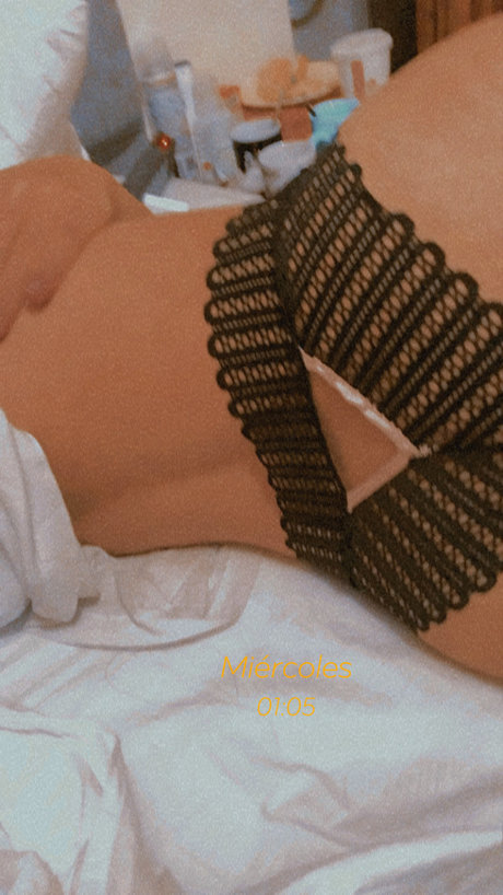 Naakte gelekte OnlyFans-foto van Nenaglockkk