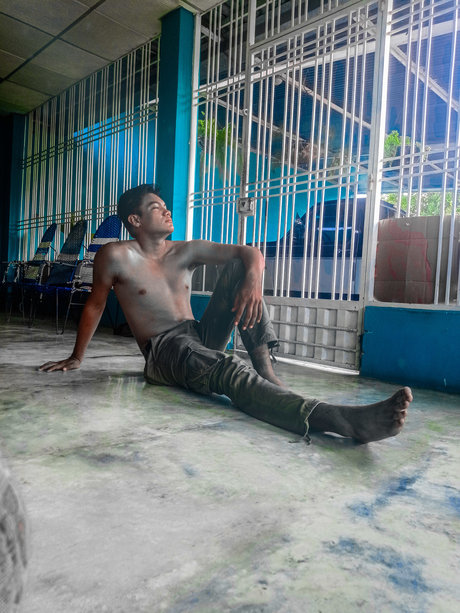 Naakte gelekte OnlyFans-foto van Nelson Arellano Guillen