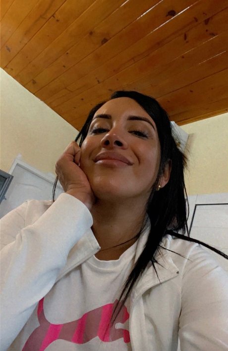 Naakte gelekte OnlyFans-foto van Pamela Mariel Godoy