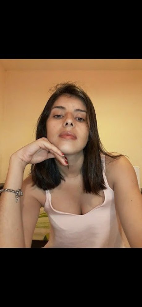 Naakte gelekte OnlyFans-foto van Cielorosa