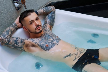 Naakte gelekte OnlyFans-foto van Cristiano
