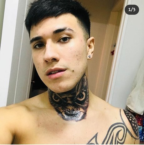 Naakte gelekte OnlyFans-foto van Nico Hawai
