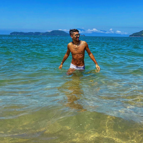 Naakte gelekte OnlyFans-foto van Neylor Prado 