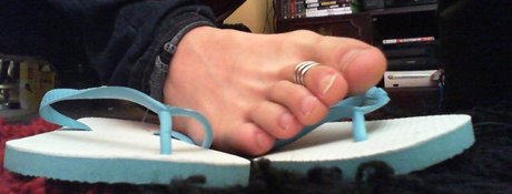 Naakte gelekte OnlyFans-foto van Newcastlefeet