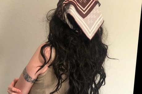 Naakte gelekte OnlyFans-foto van Bella