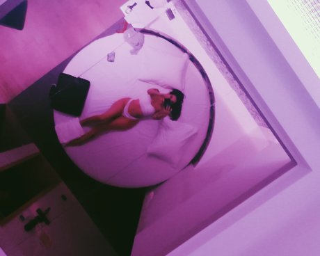 Naakte gelekte OnlyFans-foto van Nicte99