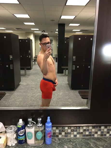 Naakte gelekte OnlyFans-foto van Alexsalomon