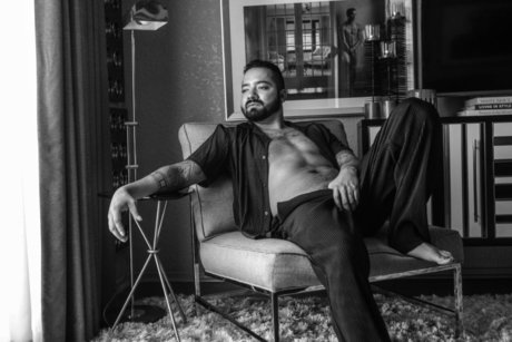 Naakte gelekte OnlyFans-foto van Nio H
