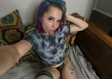 Naakte gelekte OnlyFans-foto van Koalakittyyy