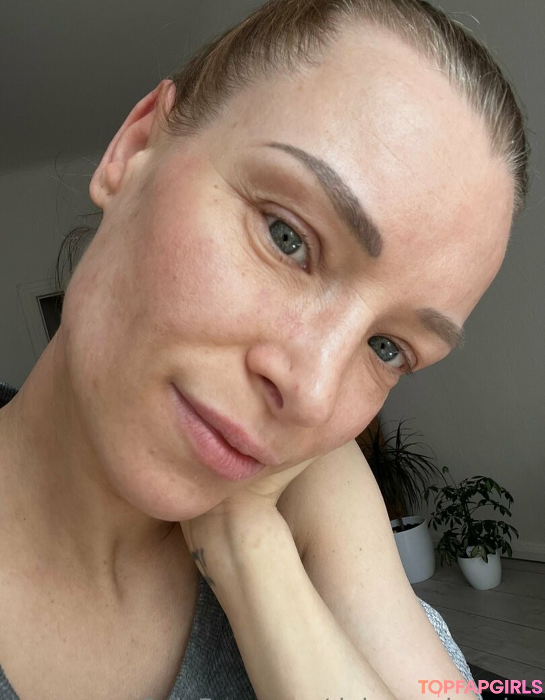 Naakte gelekte OnlyFans-foto van Daisyvanheyden #34 Naakte gelekte OnlyFans-foto van Daisyvanheyden #34