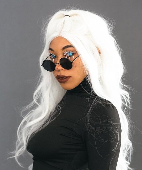 Naakte gelekte OnlyFans-foto van Kiera Please