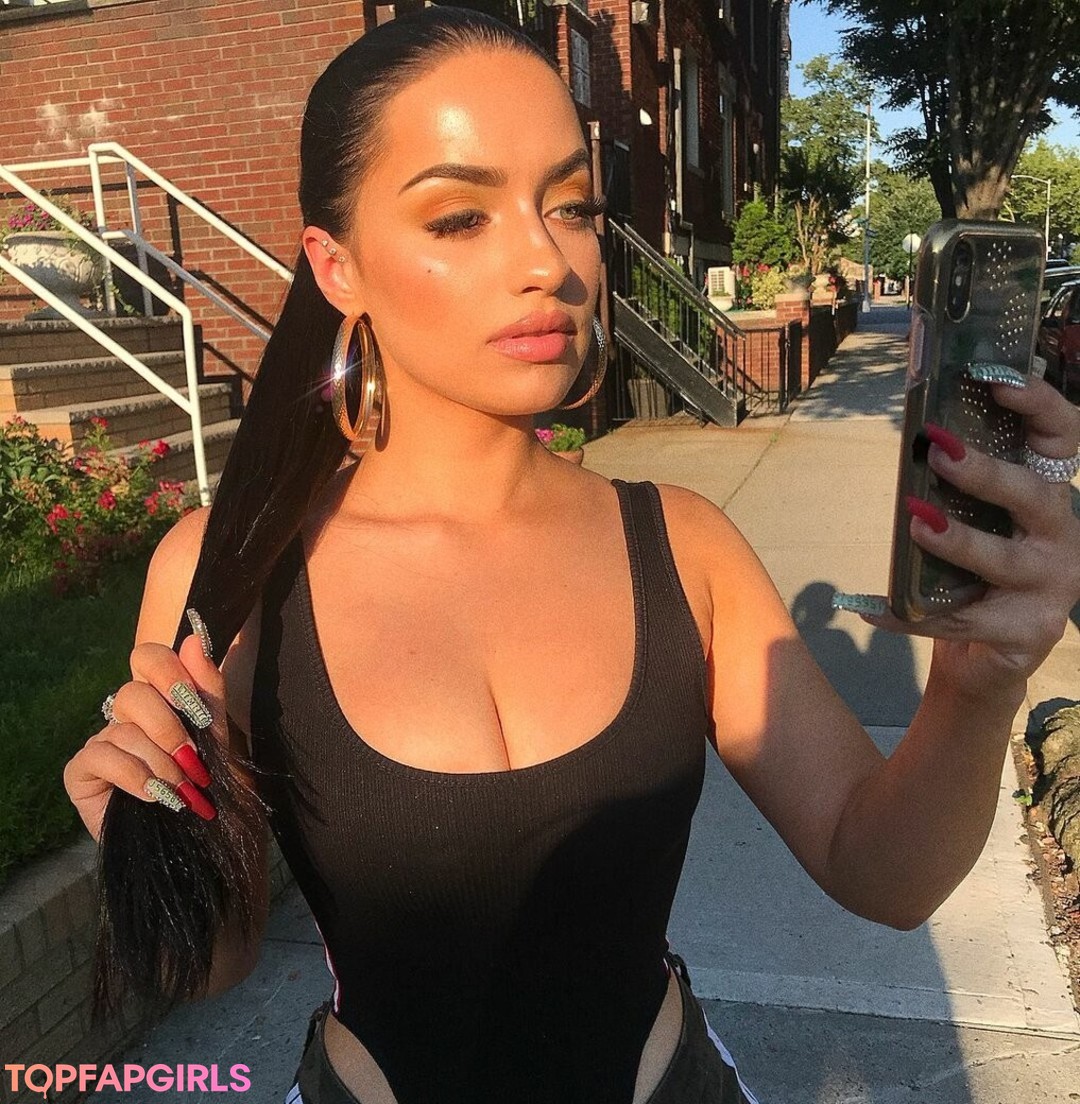 Naakte gelekte OnlyFans-foto van Ollie Jayy #3 Naakte gelekte OnlyFans-foto van Ollie Jayy #3