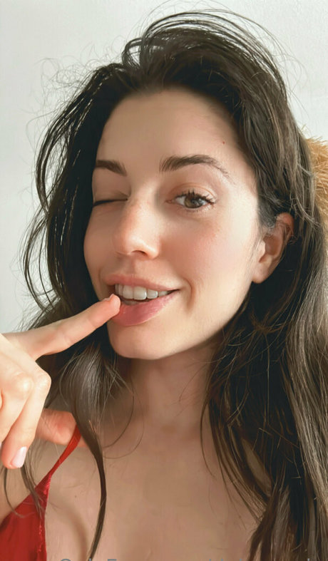 Naakte gelekte OnlyFans-foto van Daianavip