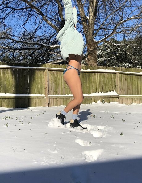 Naakte gelekte OnlyFans-foto van Nastywoman3