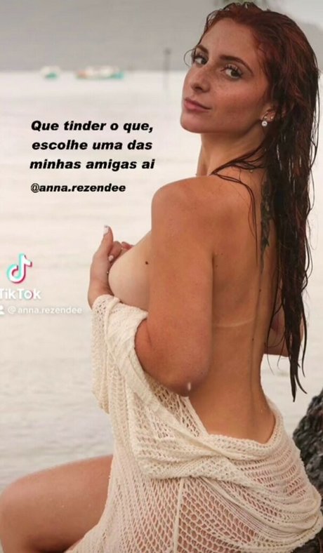 Naakte gelekte OnlyFans-foto van Ana Rezende