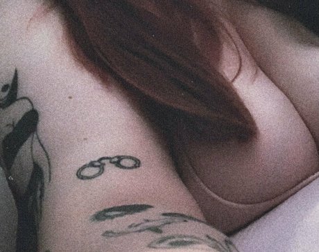 Callmecaitlin17