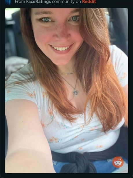 Naakte gelekte OnlyFans-foto van Sweetmetalgrl