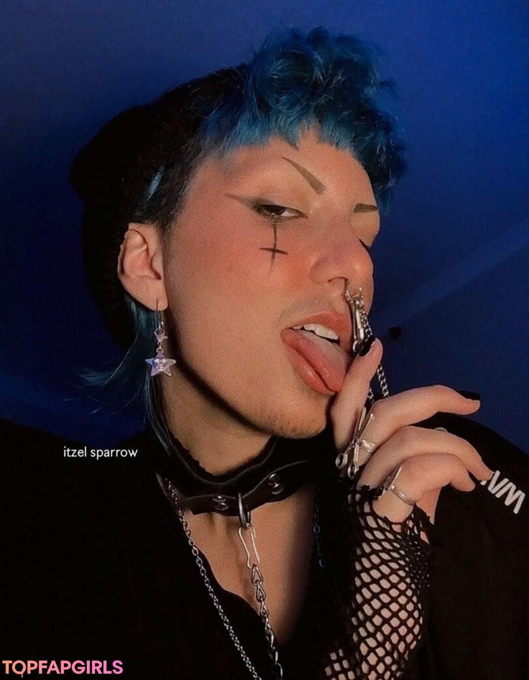 Naakte gelekte OnlyFans-foto van Itzel2002free #12 Naakte gelekte OnlyFans-foto van Itzel2002free #12