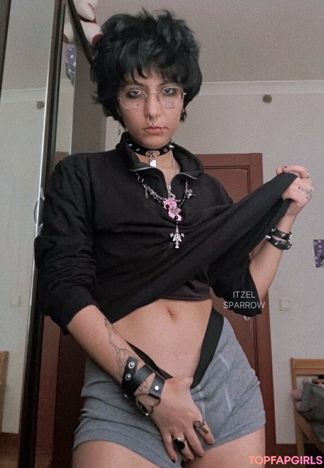 Naakte gelekte OnlyFans-foto van Itzel2002free #90 Naakte gelekte OnlyFans-foto van Itzel2002free #90