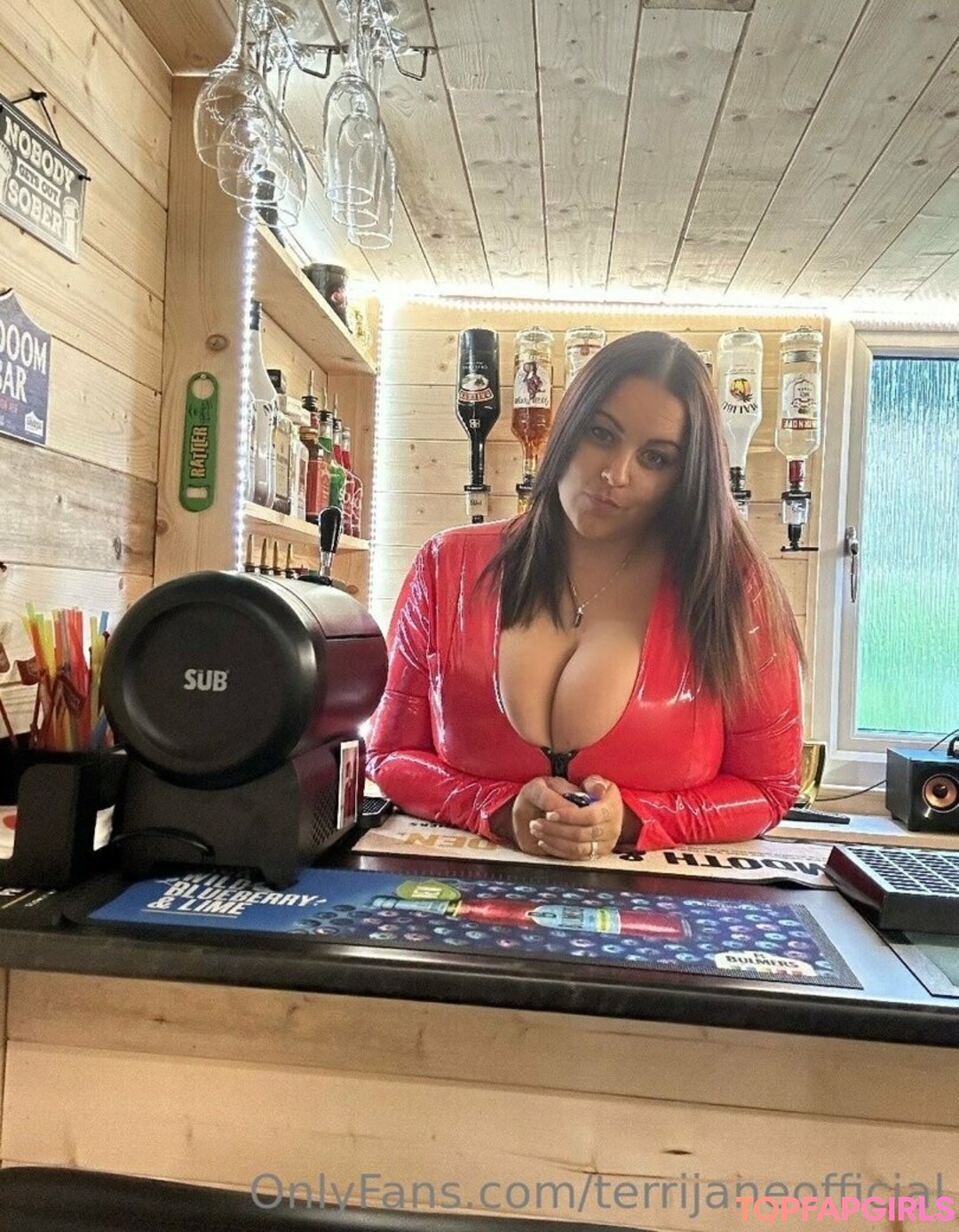 Naakte gelekte OnlyFans-foto van Terrijaneofficial #1058