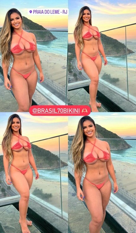 Naakte gelekte OnlyFans-foto van Iany Tassia