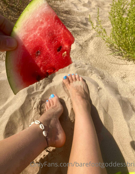 Barefootgoddessbri
