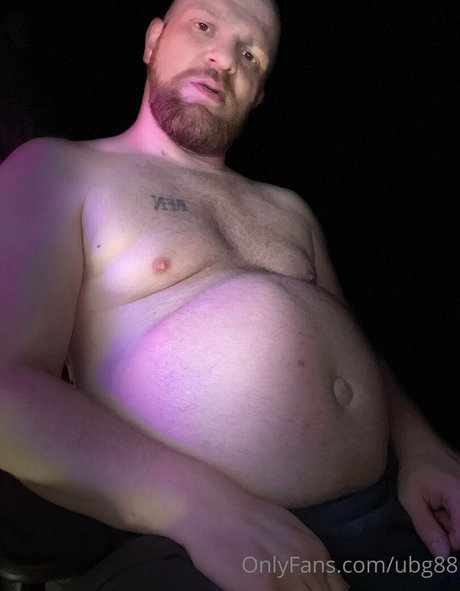 Naakte gelekte OnlyFans-foto van Ubg88