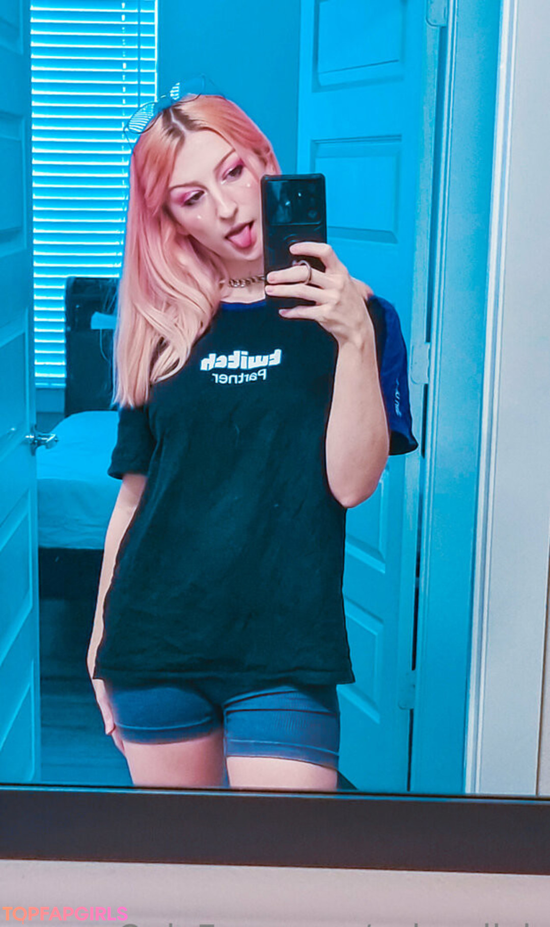 Naakte gelekte OnlyFans-foto van Innocentelixir #133 Naakte gelekte OnlyFans-foto van Innocentelixir #133