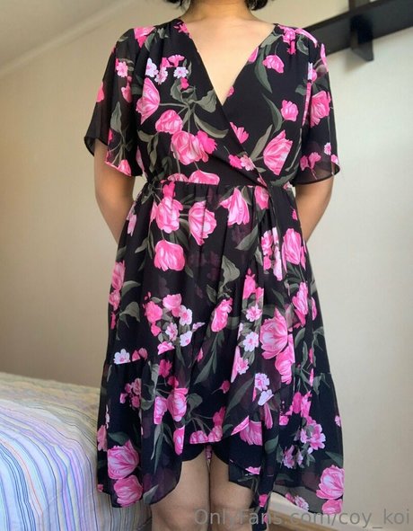 Naakte gelekte OnlyFans-foto van Coykoi