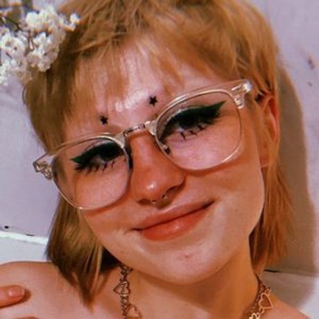 Naakte gelekte OnlyFans-foto van Maggie24