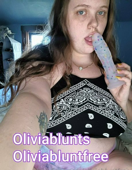 Oliviabluntfree