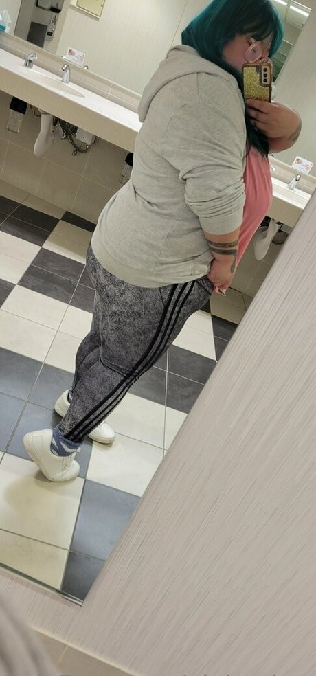 Pinkpolaaa