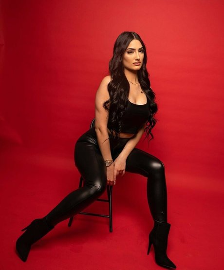 Naakte gelekte OnlyFans-foto van Xvxdianaa
