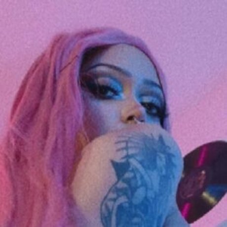 Naakte gelekte OnlyFans-foto van Abrushaddixx