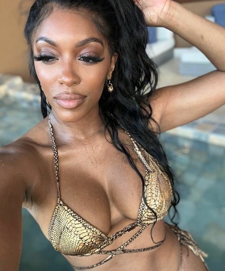 Naakte gelekte OnlyFans-foto van Porsha Williams