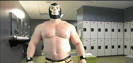 Flexbigmuscle