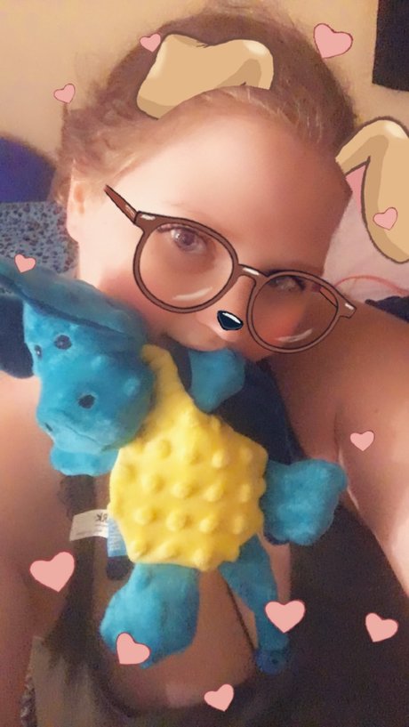 Naakte gelekte OnlyFans-foto van Nova The Puppy