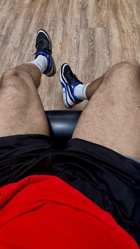 Naakte gelekte OnlyFans-foto van Novakkk