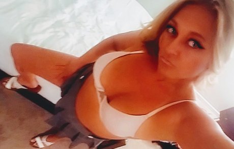 Naakte gelekte OnlyFans-foto van Notthe17882