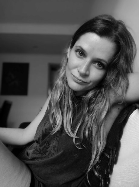 Naakte gelekte OnlyFans-foto van A Lilian